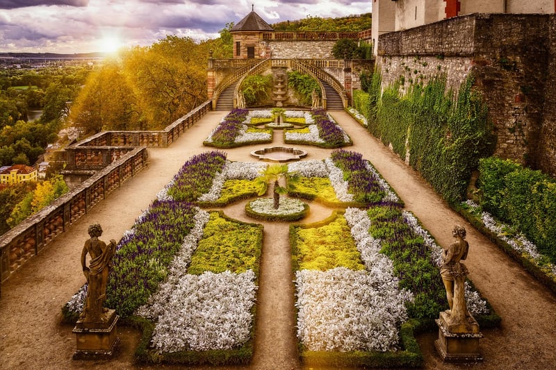 Outdoor Starlit Gardens